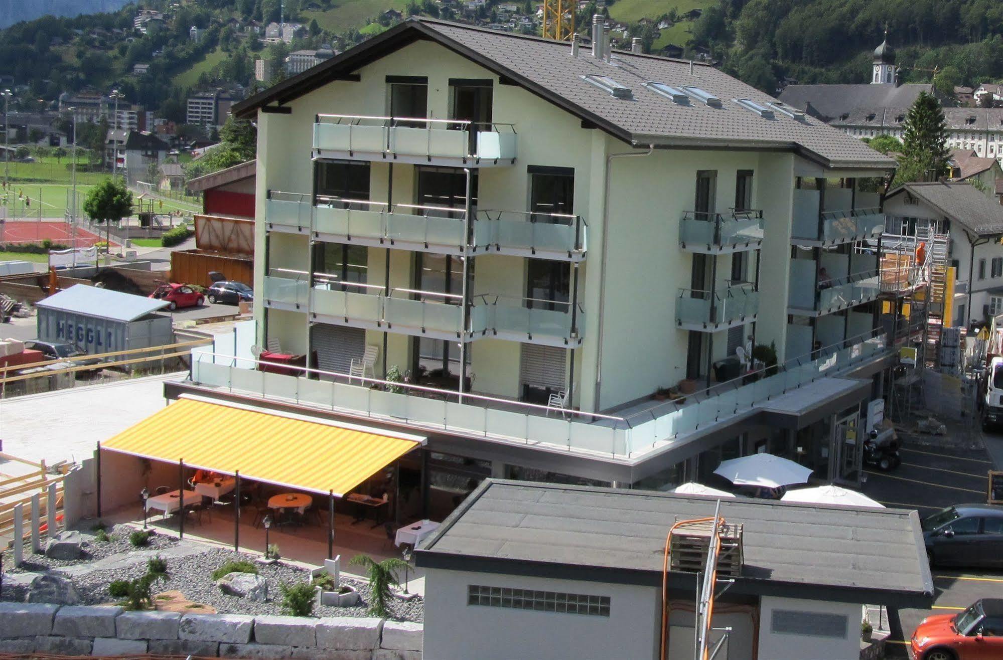 Hotel Hahnenblick Engelberg Luaran gambar